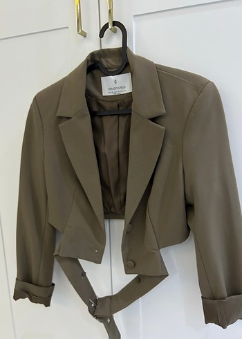 Stradivarius haki açık kahve karışımı crop blazer