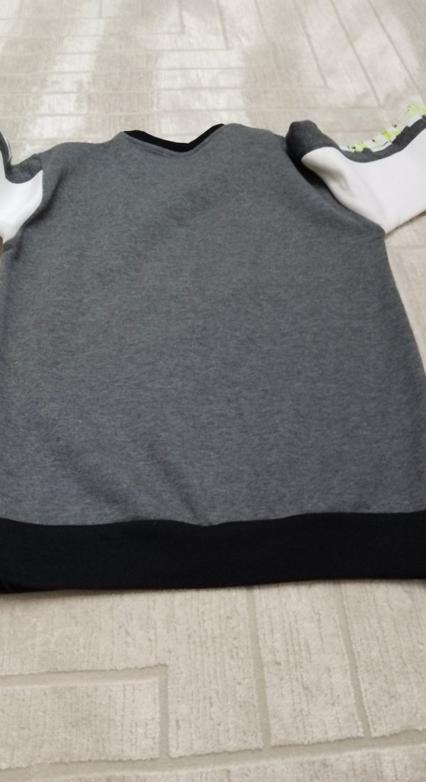 Erkek Gri Baskılı Sweatshirt - Görsel 2