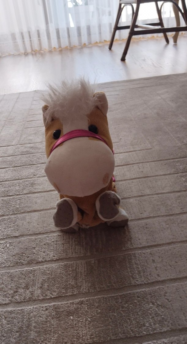 Bej Renkli Peluş Oyuncak At - Görsel 2