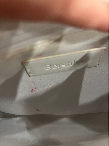 Beden BERSHKA dan güzel bir çanta