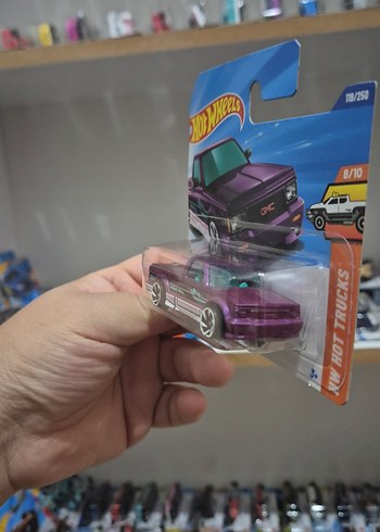 Beden Hot Wheels Mor '91 GMC Syclone Oyuncak Araba