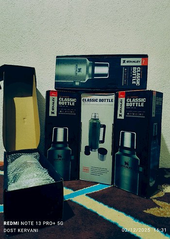 Stanley Classic Siyah Termos Şişe 1.4L - Görsel 2