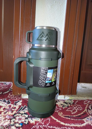 Yeşil Termos Matara