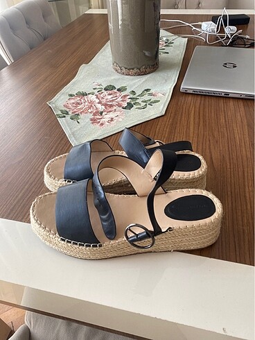 40 Beden #oysho sandalet