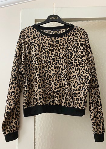 Kahverengi Leopar Desenli Kadın Sweatshirt