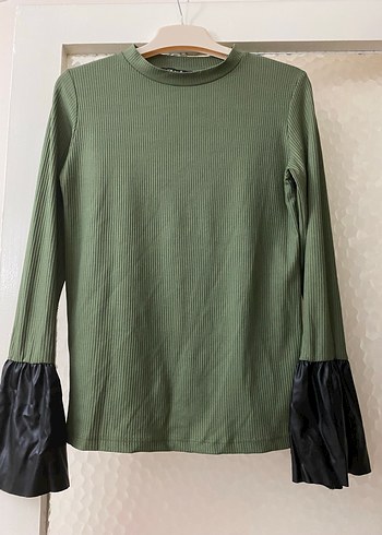 m Beden haki Renk Piliseli Kol Detaylı Haki Kadın Sweatshirt