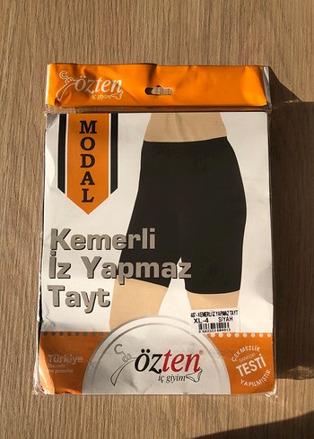 Özten Siyah Kemerli İz Yapmaz Tayt