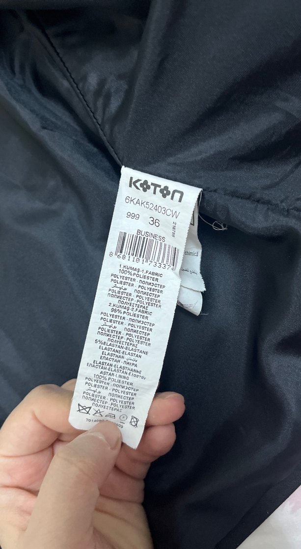 Siyah Fermuarlı Kadın Ceket - Görsel 4