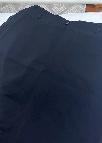 Düğmeli Siyah Uzun Kadın Etek - Görsel 3