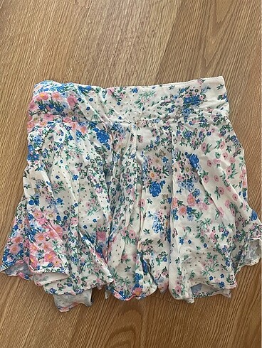 Tiffany Tomato Çiçekli Şort Etek - Görsel 4