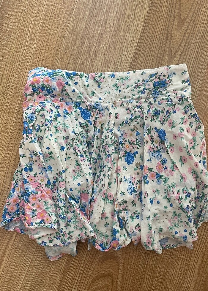 Tiffany Tomato Çiçekli Şort Etek - Görsel 4