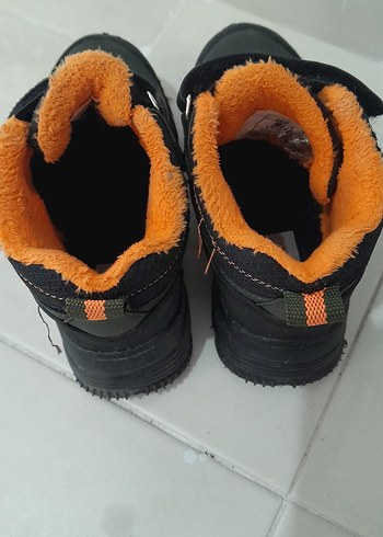 29 Beden Erkek Çocuk Bot