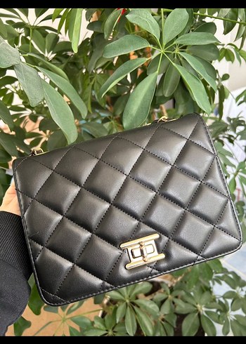 Zincir Detaylı Siyah Deri Kadın Çanta - Görsel 2