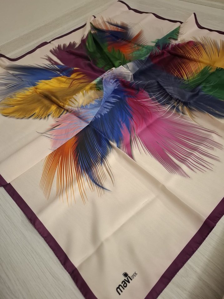 Mavi ipek Bayan eşarp - Görsel 2