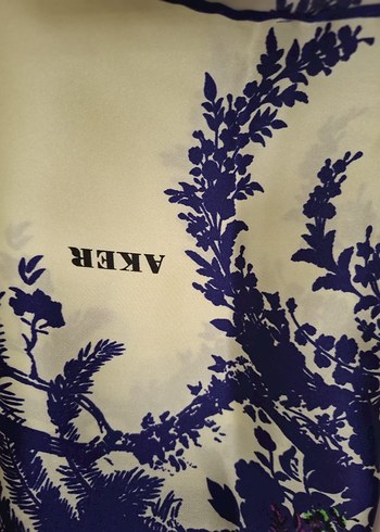 Aker Renkli  İpek Bayan eşarp - Görsel 3