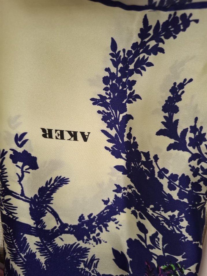 Aker Renkli  İpek Bayan eşarp - Görsel 3