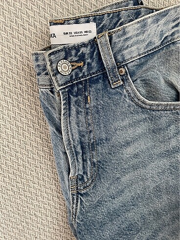 Bershka Pantolon