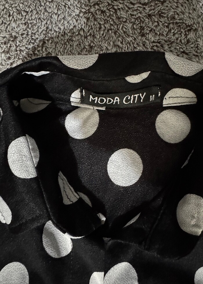 Puantiye gömlek - Görsel 2