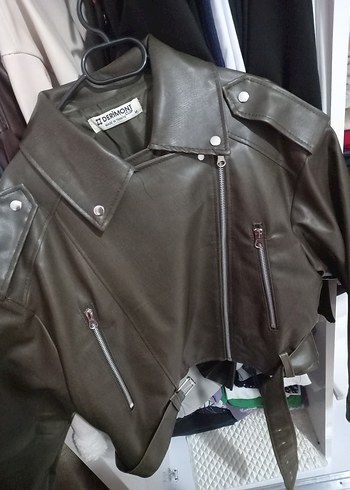 Yeşil deri ceket - Görsel 2