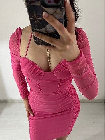 Tam kalıp pembe abiye elbise - Görsel 2