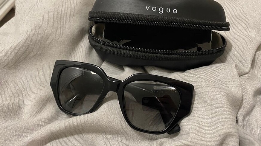 vogue gunes gozlugu