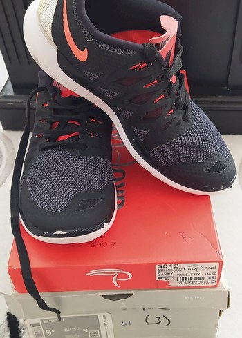 Nike Kadın Spor Ayakkabı Elastik Bağcıklı
