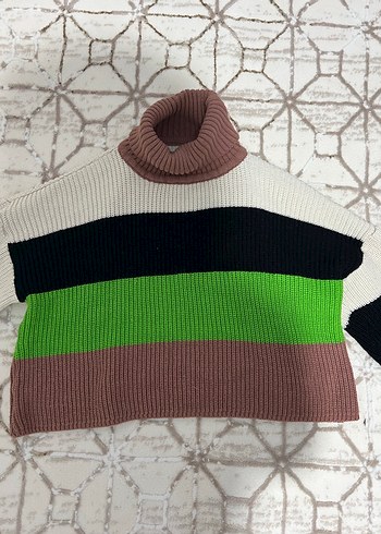 Çizgili Renkli Boğazlı Kadın Kazak - Görsel 3