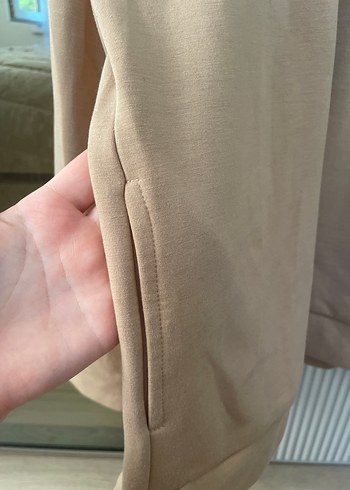 Stradivarius Stradivarius Bej Kapüşonlu Rahat Kesim Sweatshirt
