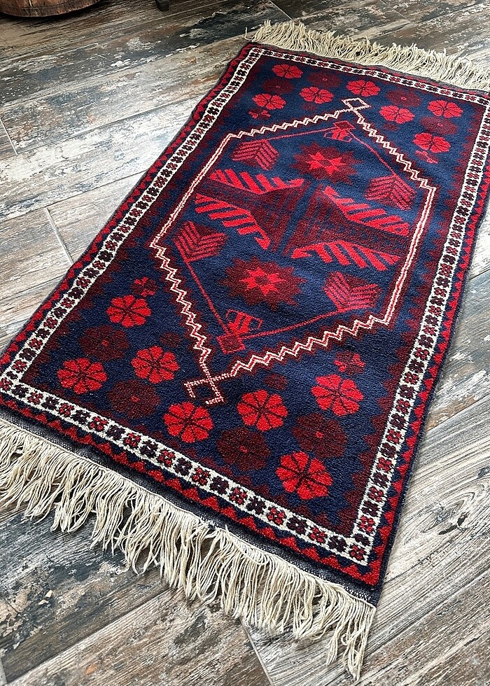 Yağcıbedir yün halı - Görsel 2