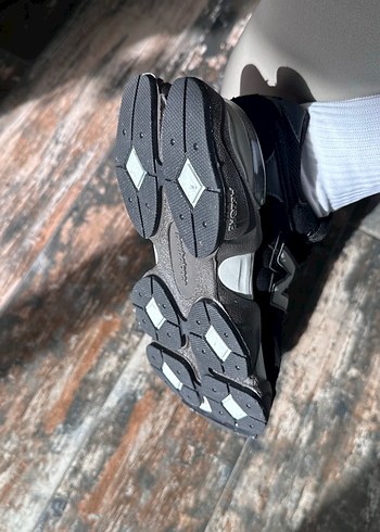 New Balance 9060 siyah 38 - Görsel 4
