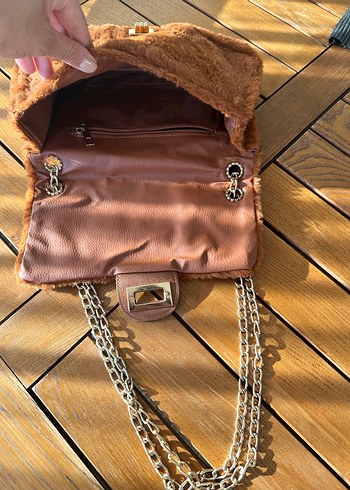 Zincir Detaylı Kahverengi peluş Çanta