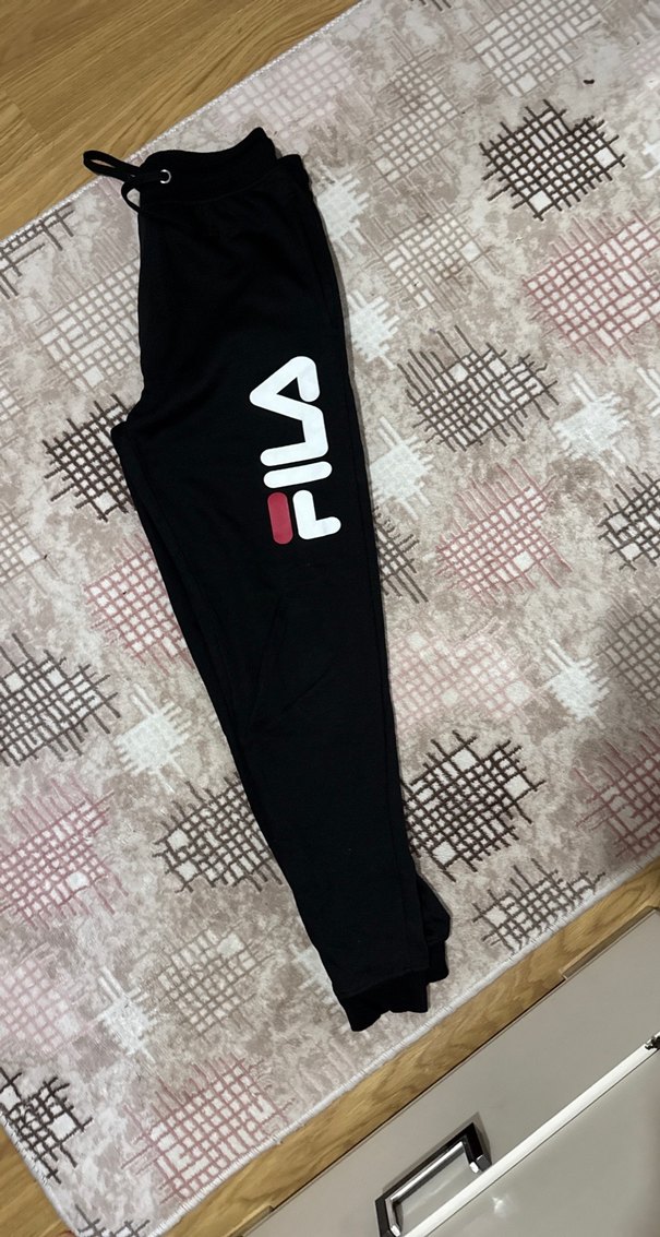 FILA Siyah Spor Erkek Eşofman Altı - Görsel 2