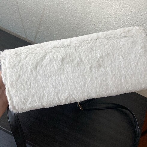 Kadın tüylü askılı çanta - Görsel 7