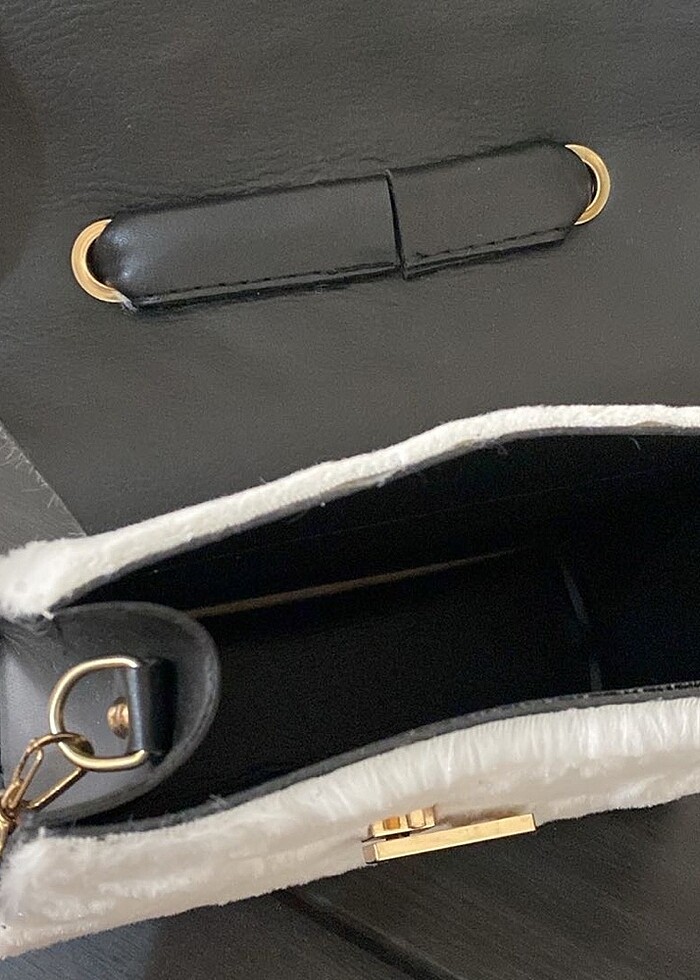 Kadın tüylü askılı çanta - Görsel 3