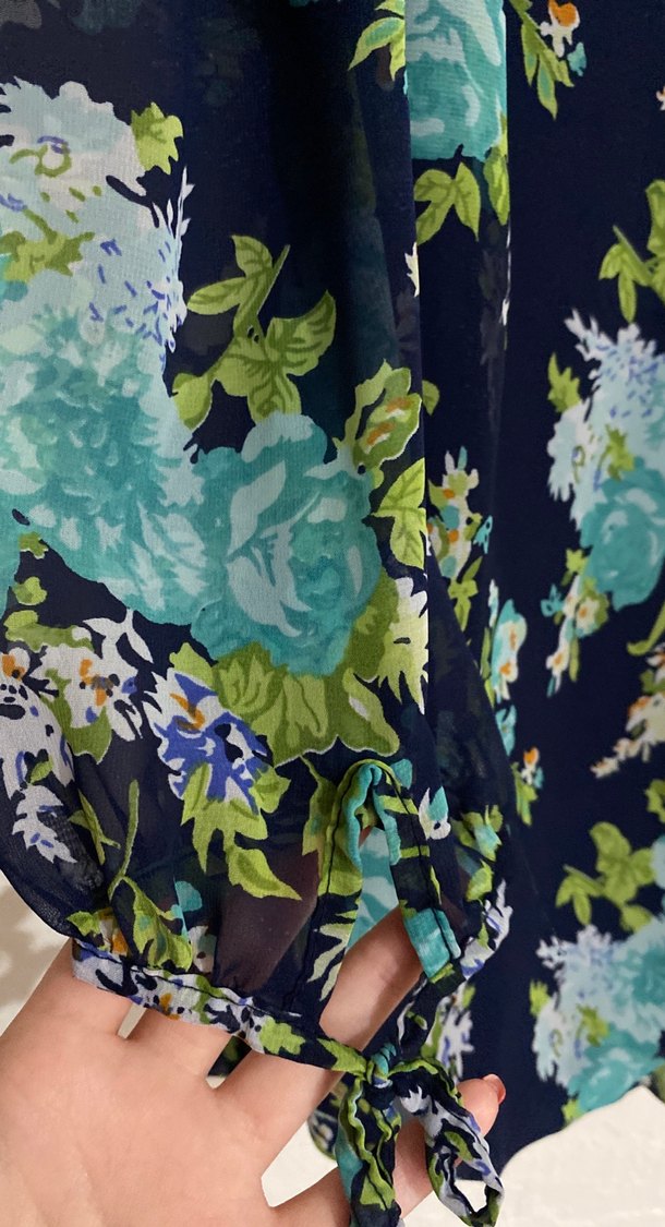 Mavi Çiçek Desenli Bohem Kadın Bluz - Görsel 4