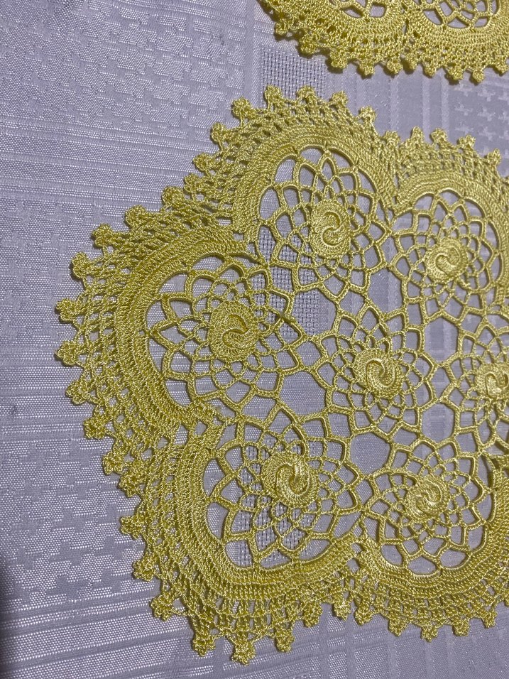 Sarı dantelli oda takımı - Görsel 3