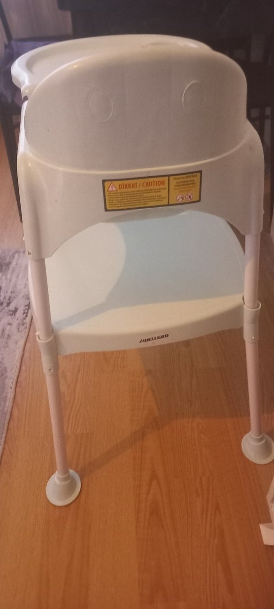 Beyaz Pastel Renk Bebek Mama Sandalyesi - Görsel 2