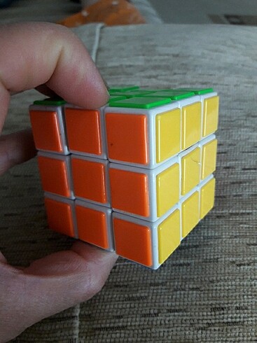 Diğer 3x3 rubik küp
