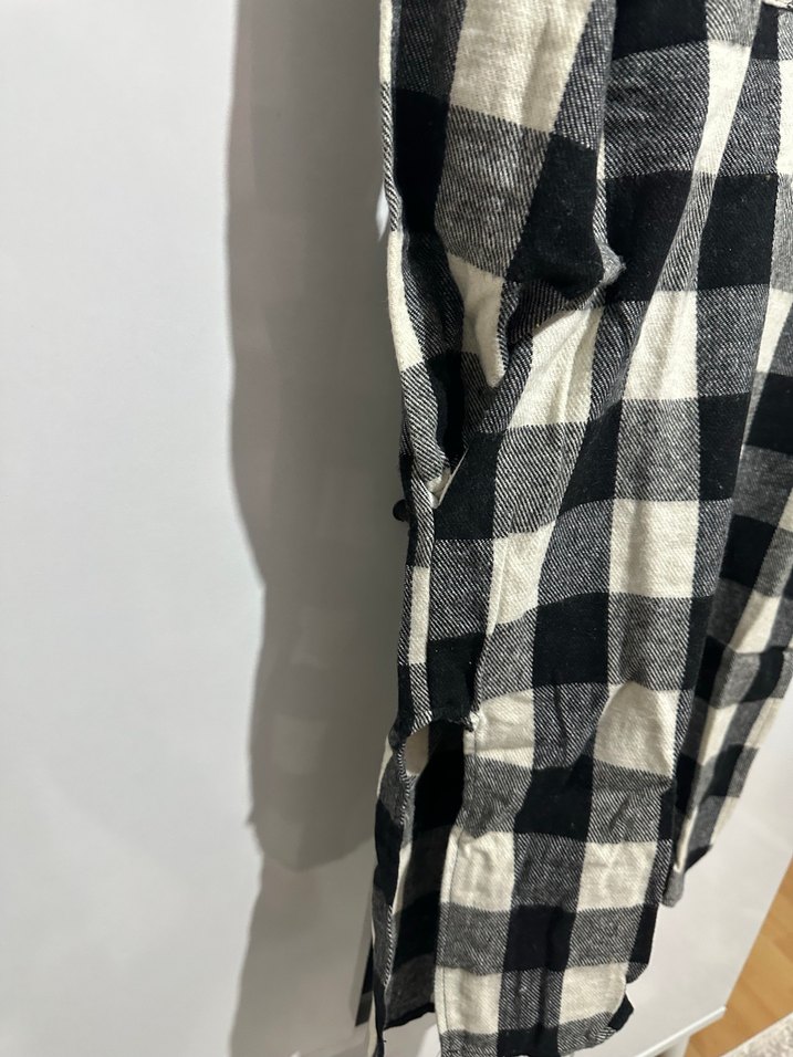 Kadın Gri Kareli Düğmeli Uzun Kollu Gömlek - Görsel 2