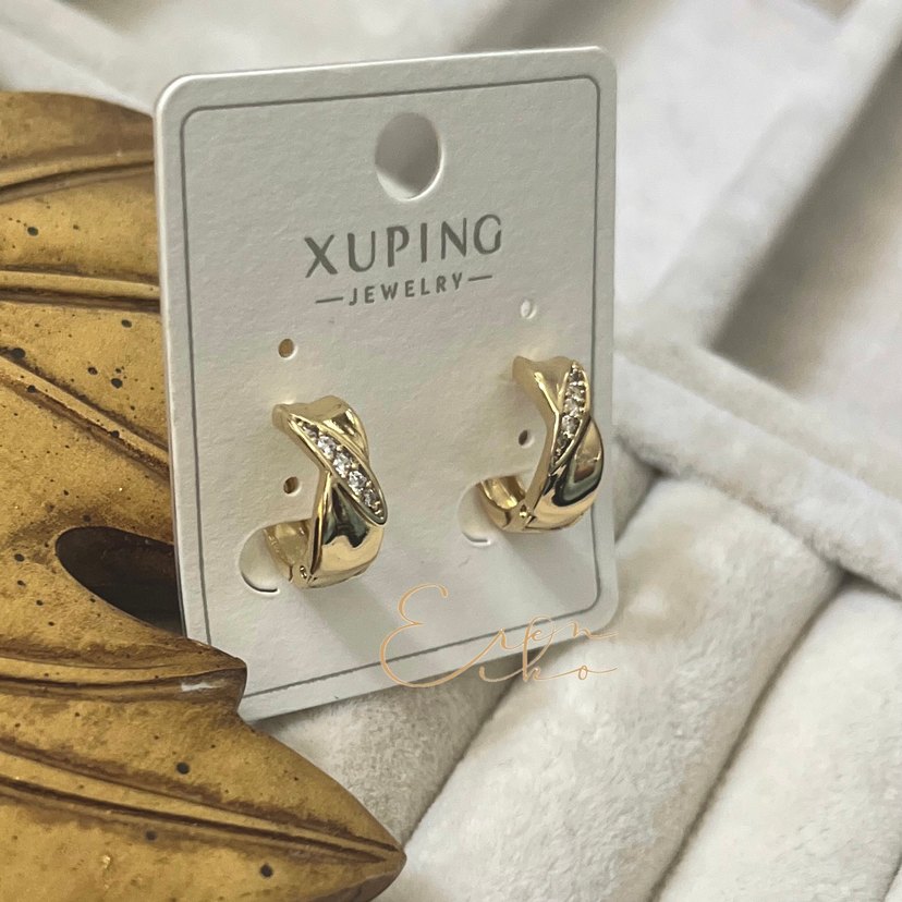 Xuping 14k taş detaylı minimal küpe - Görsel 3