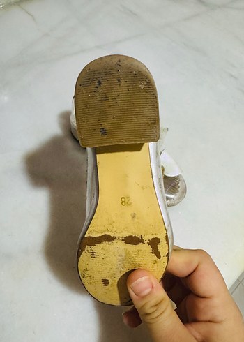 Kızlar için Beyaz Payetli Babet Ayakkabı - Görsel 4