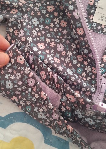 12-18 Ay Beden Kız Çocuk Kapüşonlu Çiçek Desenli Yağmurluk