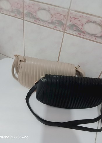 Zara Siyah Deri Kadın Omuz Çantası