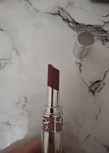 Ysl loveshine 154 rengi - Görsel 2