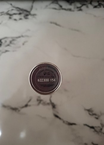 Ysl loveshine 154 rengi - Görsel 3