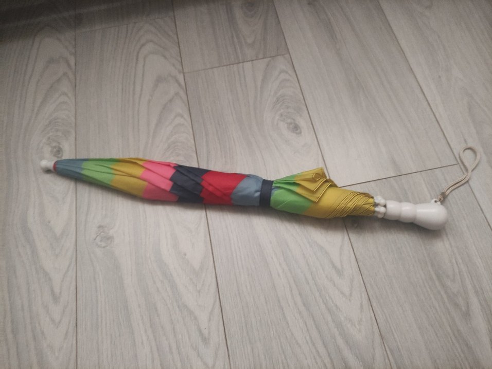 Renkli Kadın Şemsiye - Görsel 3