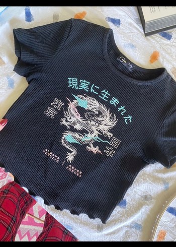 Siyah Payetli Kısa Kollu Baskılı Tişört - Görsel 2