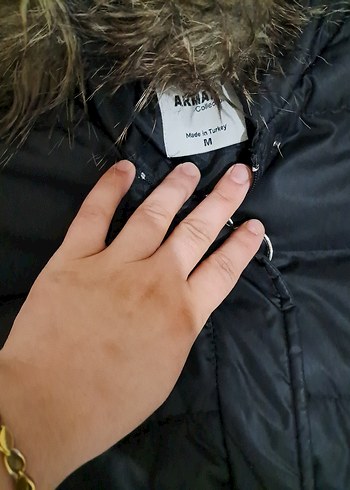 Siyah Uzun Kürklü Kadın Kışlık Mont - Görsel 9