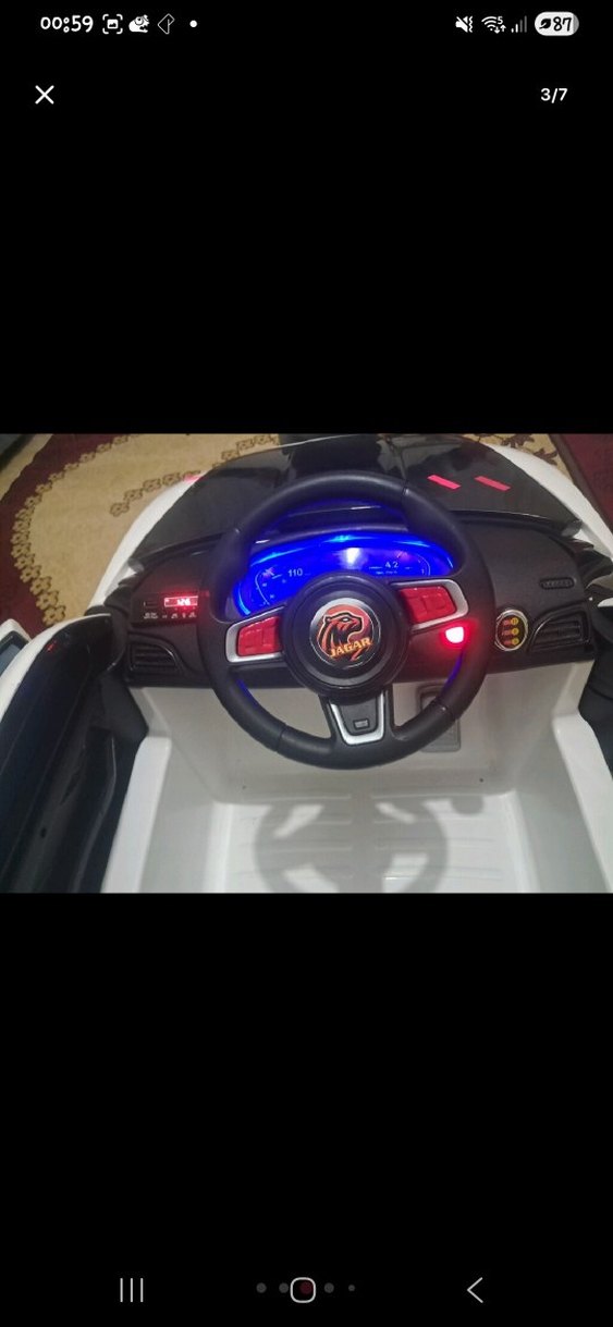 Beyaz Çocuk Elektrikli Oyuncak Araba - Görsel 3