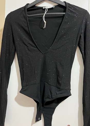 Pull and Bear pull and bear Siyah Parlak Simli V Yaka Uzun Kollu Body